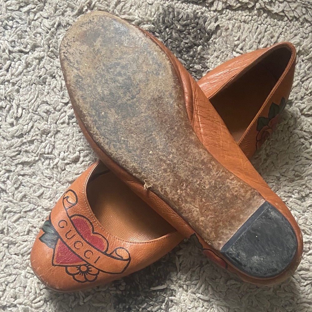 Gucci Brown Leather Heart Motif Ballet Flats - Picture 4 of 5